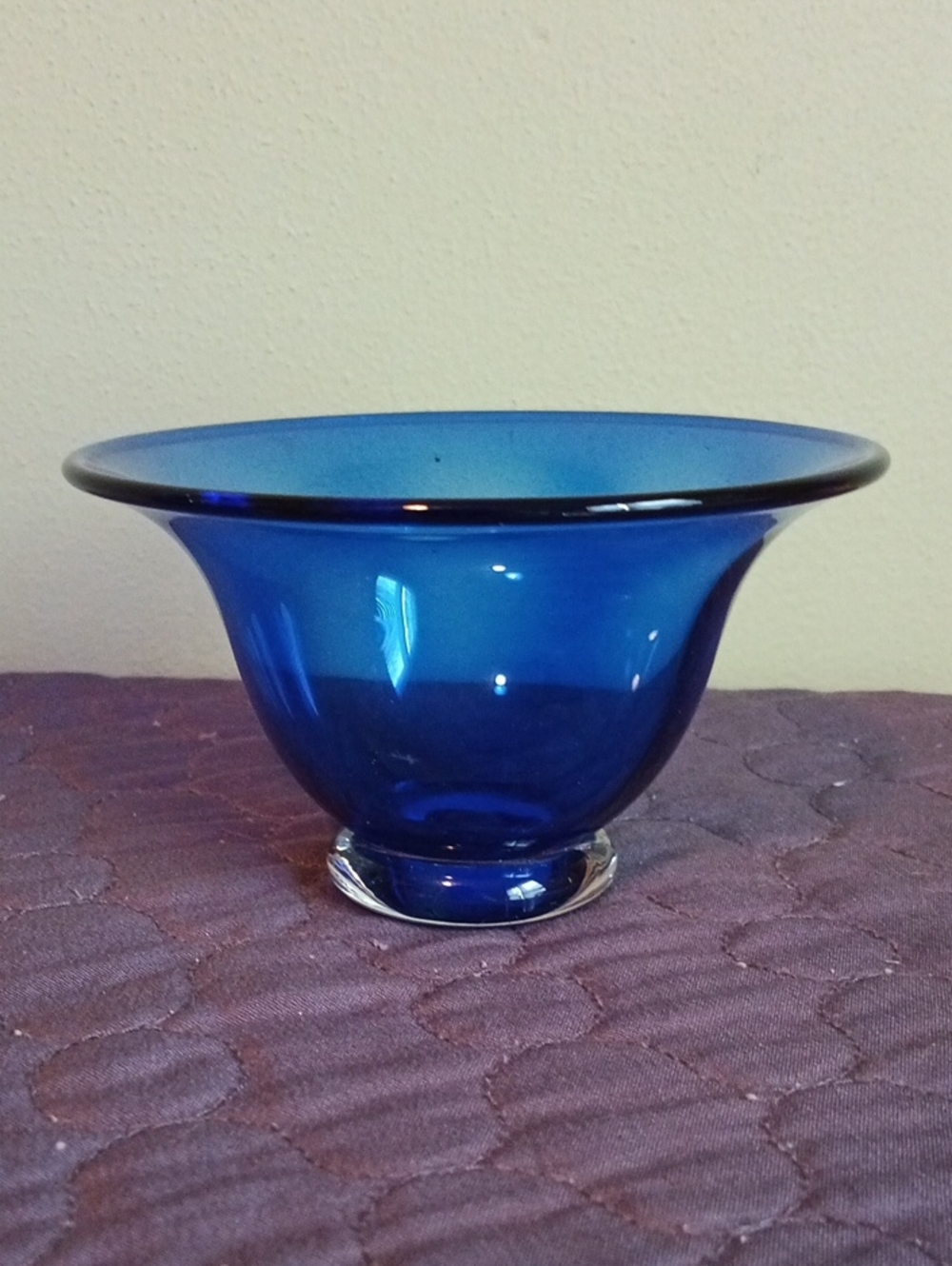 K Dahl Glass 1996 Cobalt Blue Glass Decorative Bowl